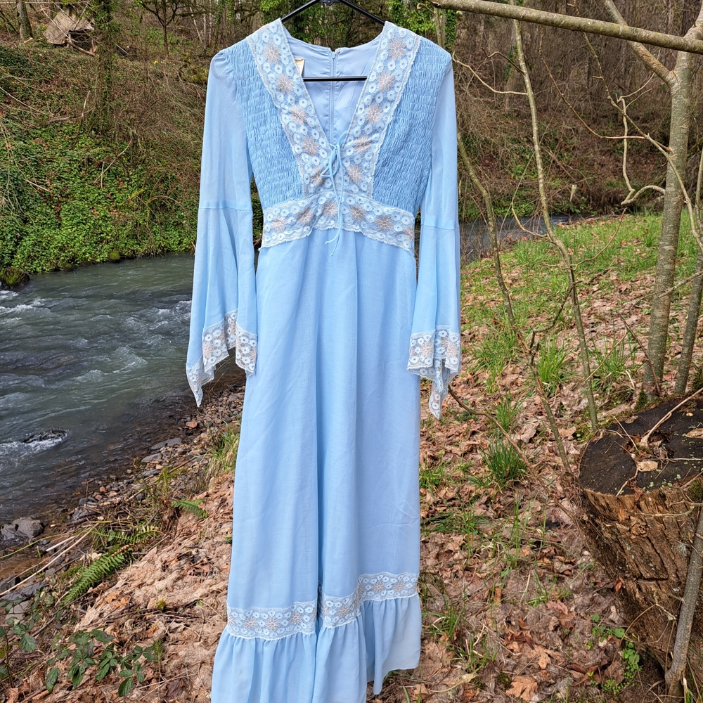 Gunny Sax Style Gown